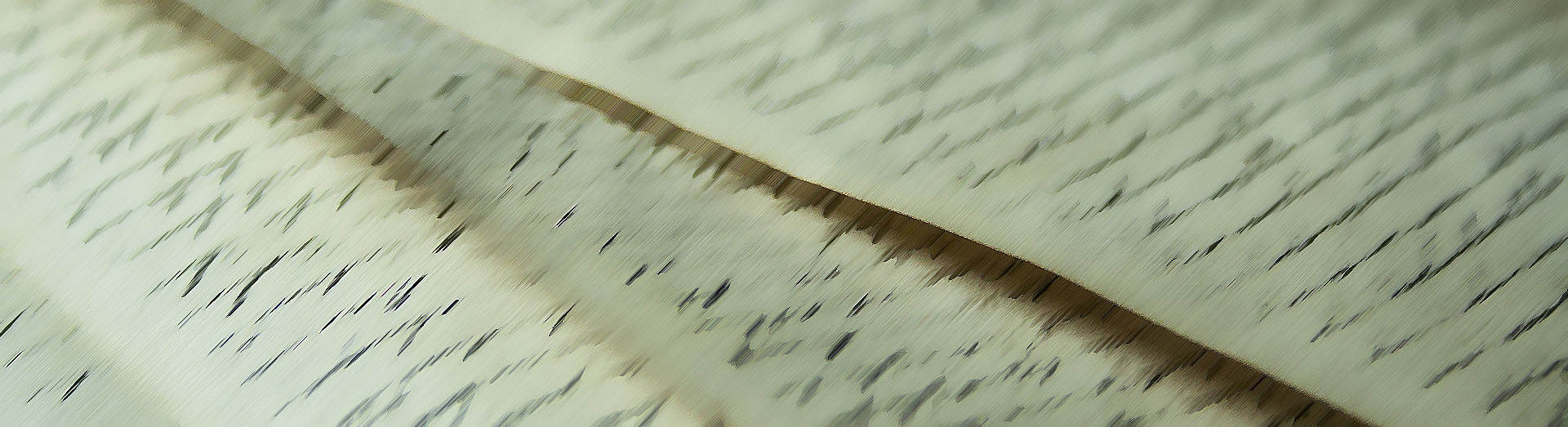 manuskript_1024x279_kreuzschrafur